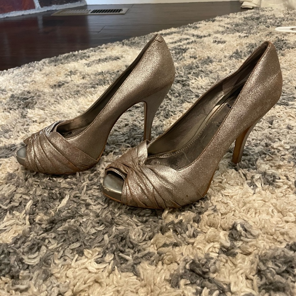 Gianni Bini silver heels - 6
